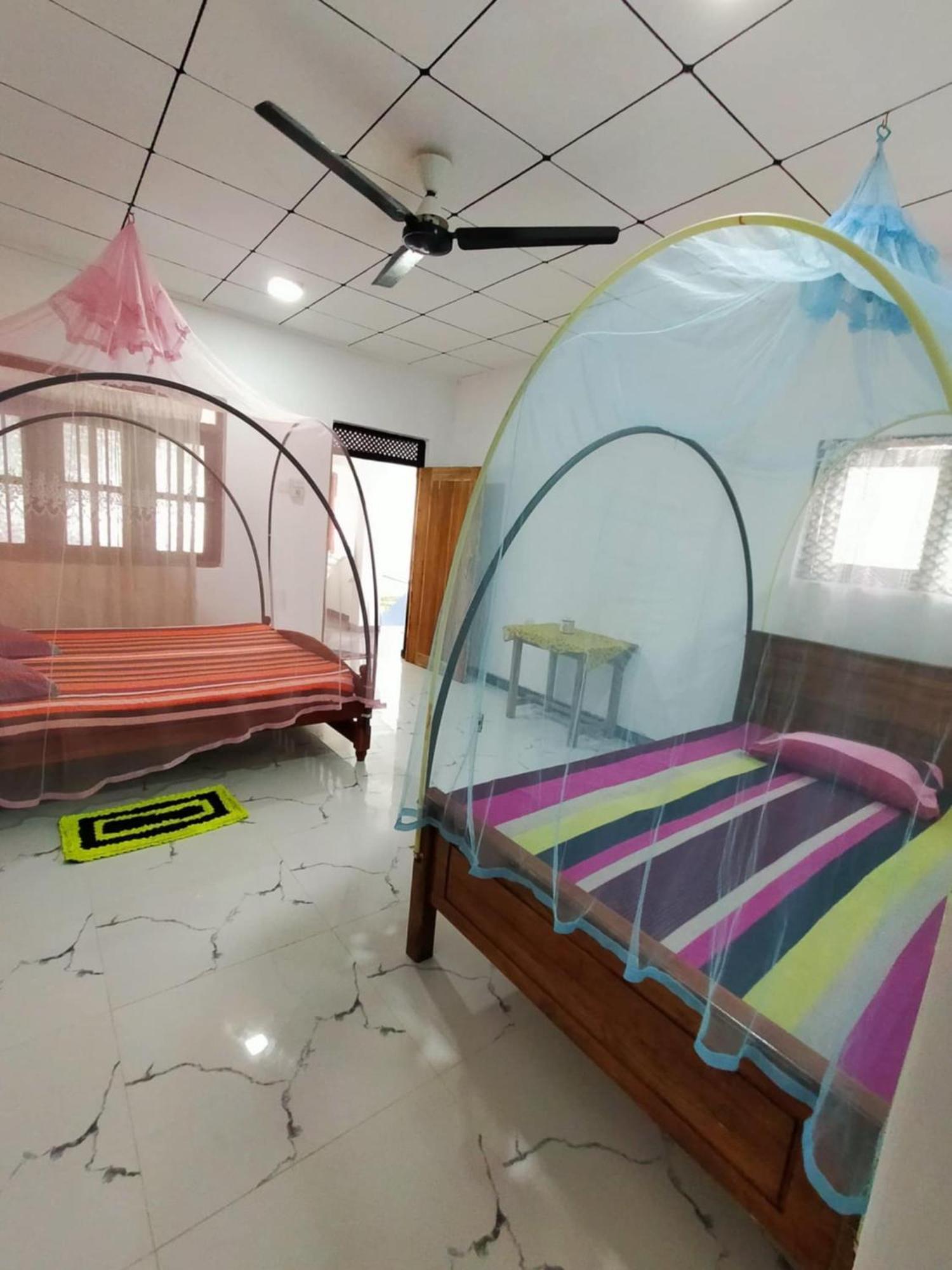 Chandi Gaya Beach Guesthouse 탕갈레 객실 사진